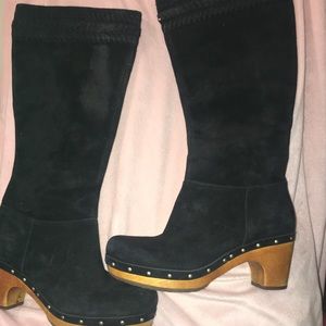 Ugg Boots suede